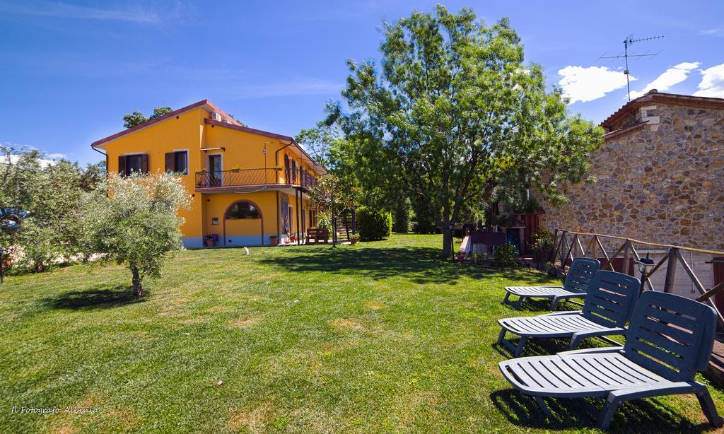 Agriturismo La Valle Degli Ulivi Semproniano Екстериор снимка